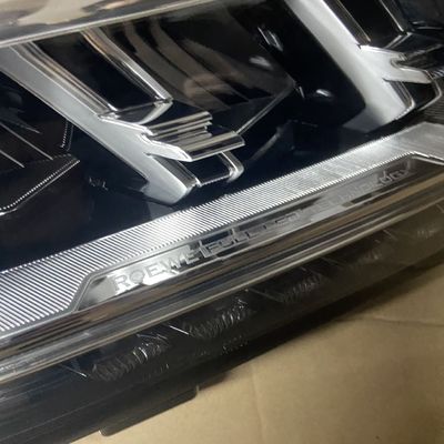 Состояние фар для 2018 года с высокой конфигурацией Осень ROEWE RX5 OE 10634460
