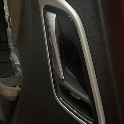 10457812-ASI 10457813-ASI 10457814-ASI 10457815-ASI Сборка панелей дверной отделки для MG ZS