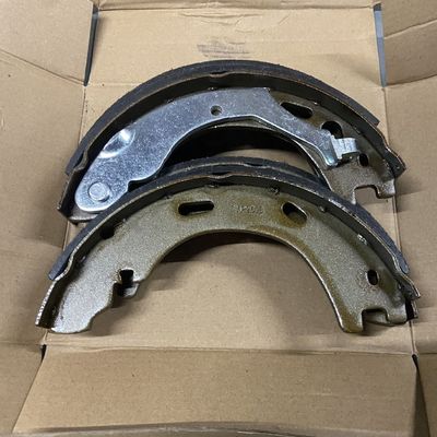 SAIC Maxus T60 Pickup Hand Brake Pads OE C00089219 C00089218 на 2016 год на рынке конкуренции